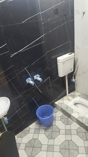 Bathroom in 2 BHK Builder Floor at Galaxy Apartments Sector 49, Sector 49 – for Sale