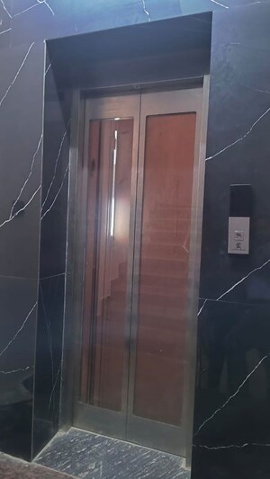 Building Lobby in 2 BHK Builder Floor at Galaxy Apartments Sector 49, Sector 49 – for Sale