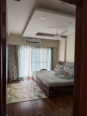 Bedroom in 4 BHK Builder Floor at Sector 52 – for Rent