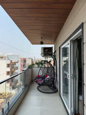 Balcony in 4 BHK Builder Floor at Sector 52 – for Rent