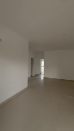 Room in 2 BHK Apartment at BPTP Princess Park, Sector 86 – for Rent