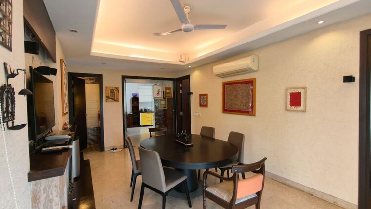 Living Room, sarvodaya enclave 4 Bedroom 3500 Sq.Ft. Builder Floor In Sarvodaya Enclave Delhi 10392236