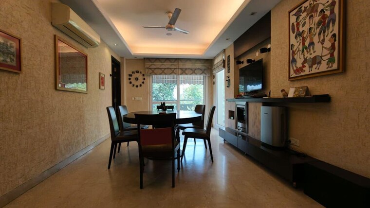 Dining area, sarvodaya enclave 4 Bedroom 3500 Sq.Ft. Builder Floor In Sarvodaya Enclave Delhi 10392236