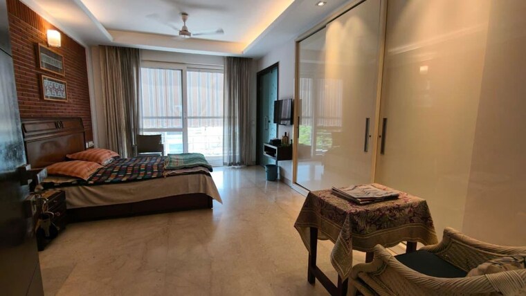 Bedroom, sarvodaya enclave 4 Bedroom 3500 Sq.Ft. Builder Floor In Sarvodaya Enclave Delhi 10392236