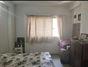 Room in 5 BHK Villa at Paldi – for Sale