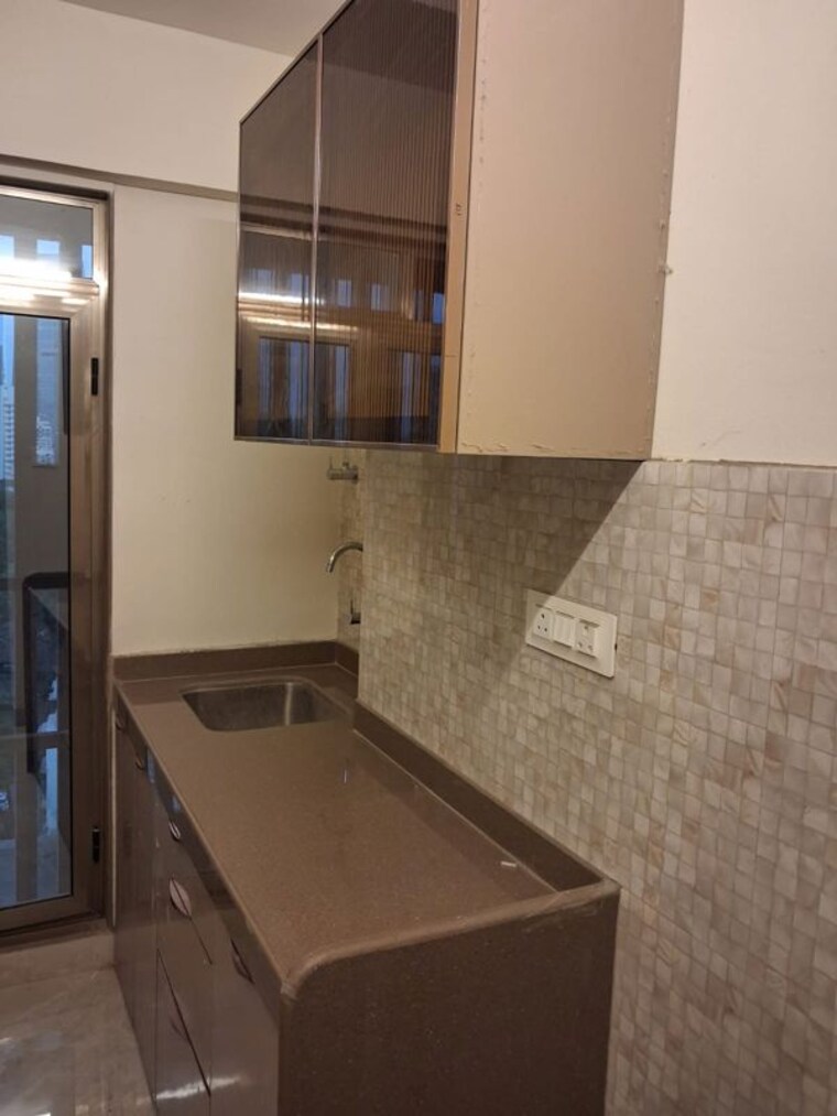 Kitchen, vile parle west 2 Bedroom 800 Sq.Ft. Apartment In Vile Parle West Mumbai 10392230