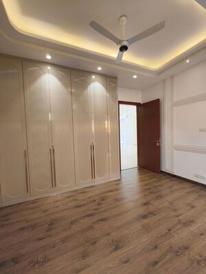 Building Lobby in 3 BHK Builder Floor at Kalkaji – for Sale