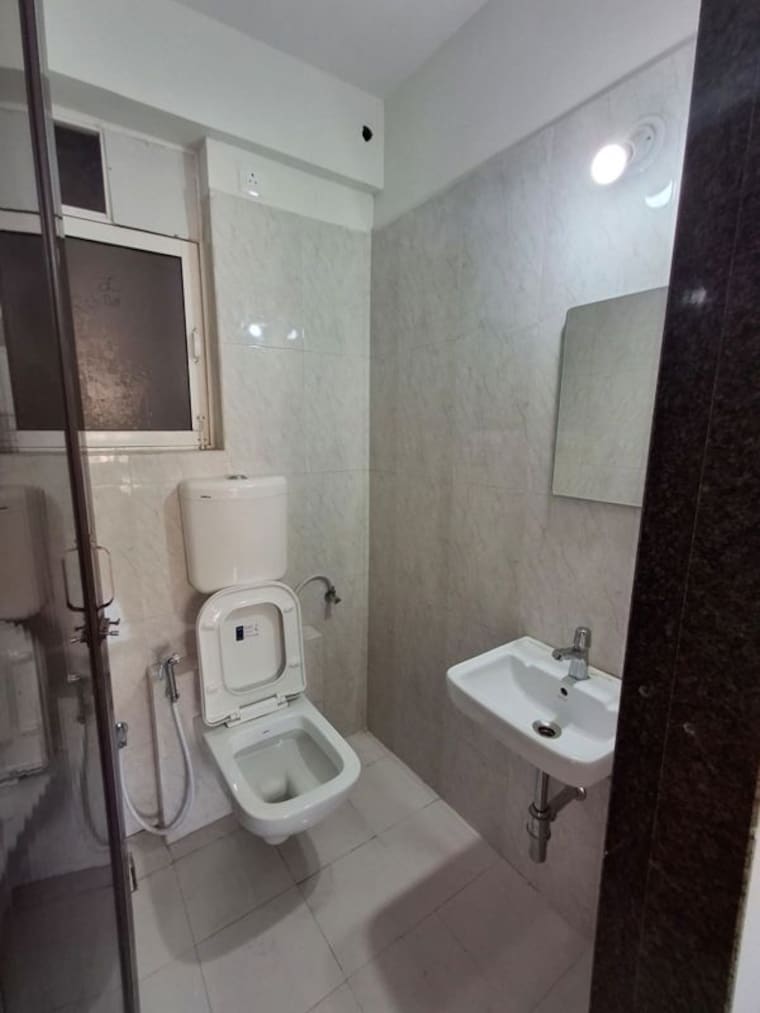 Bathroom, puranik-tokyo-bay-phase-2a 1 Bedroom 400 Sq.Ft. Apartment In Kasarvadavali Thane 10392254