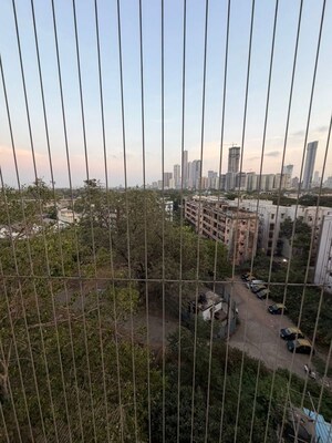 Plot Area in 1 BHK Apartment at Sitesh Pearl Heights, Parel – for Rent