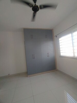 Room in 3 BHK Apartment at Provident Park Square, Kanakapura Road – for Rent