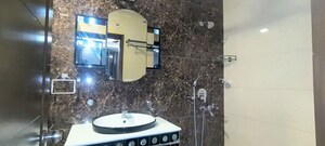 Washroom in 3 BHK Builder Floor at Lajpat Nagar ii – for Rent