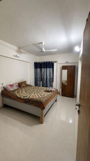 Bedroom in 3 BHK Apartment at Kohinoor Viva City, Dhanori – for Rent