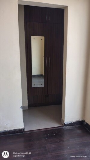Room in 2 BHK Apartment at Aims Golf City, Sector 75 – for Rent