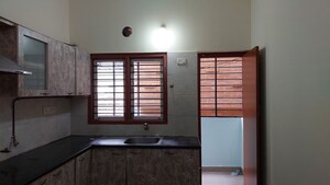 Room in 3 BHK Independent House at Hsr Layout – for Rent