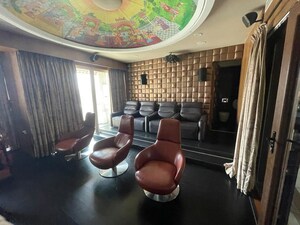 Living Room in 5 BHK Apartment at Bayview Terraces, Prabhadevi – for Rent