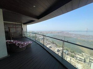 Balcony in 5 BHK Apartment at Bayview Terraces, Prabhadevi – for Rent