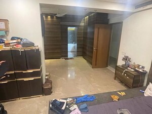 Team Area in 5 BHK Apartment at Bayview Terraces, Prabhadevi – for Rent