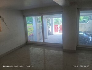  Office Space For Rent in Jaisri Santosh Mansion, Kidwaipuri