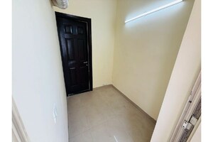 Utility Room in 3 BHK Apartment at Unitech Nirvana Country Plots, Sector 50 – for Rent