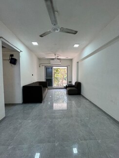 2 BHK Apartment For Rent in Sanghvi Infenia