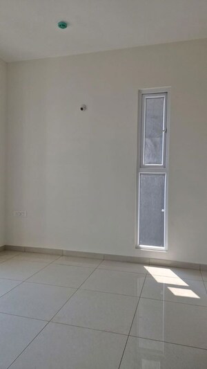 Room in 2 BHK Apartment at Godrej Ananda, Bagaluru – for Rent