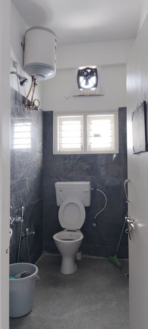 Bathroom in 2 BHK Apartment at Cambridge Layout – for Rent