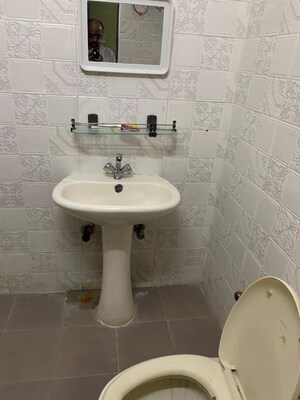 Bathroom in 2 BHK Apartment at Arun Vihar Sector 37, Sector 37 – for Rent