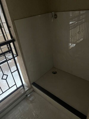 Room in 3 BHK Apartment at Nyati Era, Dhanori – for Sale