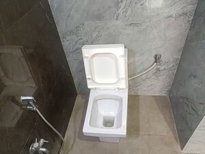 Bathroom in 3 BHK Independent House at Indira Nagar – for Rent