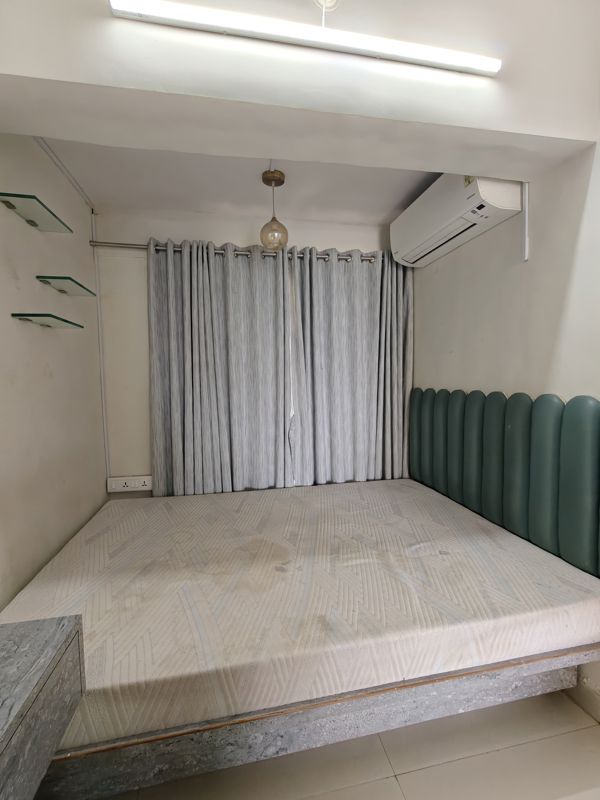 1 BHK 400 Sq.Ft. Apartment in Ruparel Nova