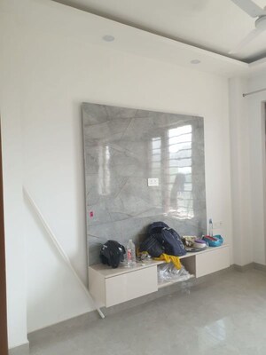Room in 3 BHK Builder Floor at BPTP Parklands Villa, Sector 88 – for Rent
