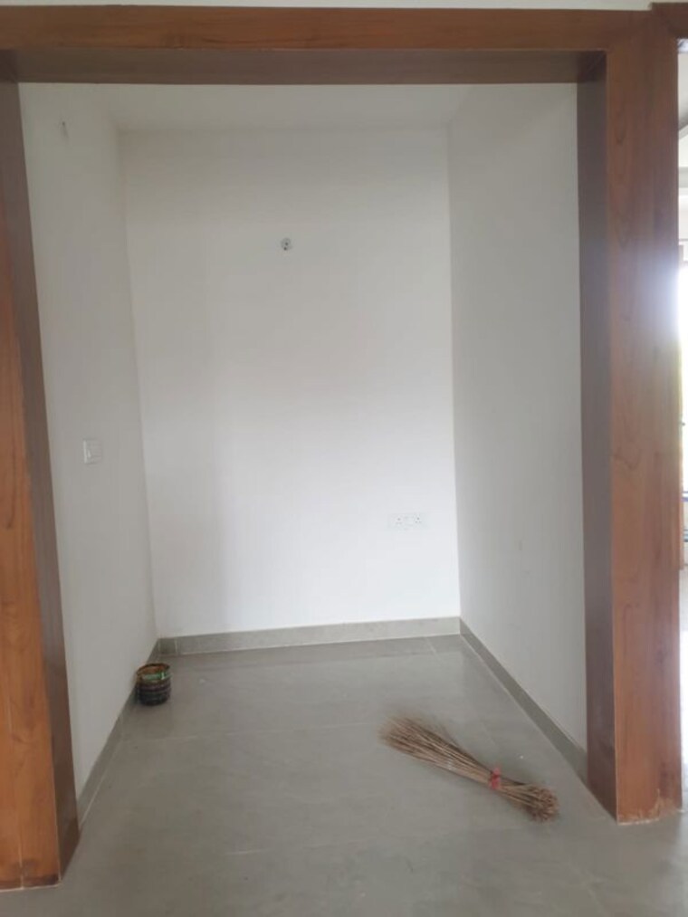 Room, bptp-parklands-villa 3 Bedroom 350 Sq.Ft. Builder Floor In Sector 88 Faridabad 10392393