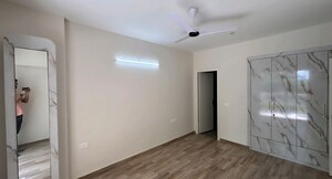 Room in 2.5 BHK Apartment at Godrej Nature Plus, Sohna Sector 33 – for Rent