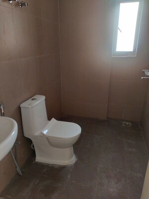 Bathroom in 2 BHK Apartment at Ansal Sushant Jeevan Enclave, Sushant Golf City – for Rent