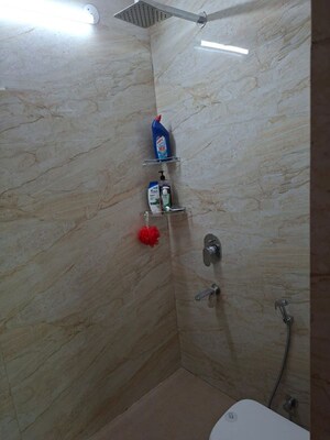 Bathroom in 2.5 BHK Builder Floor at Dlf Phase I – for Rent
