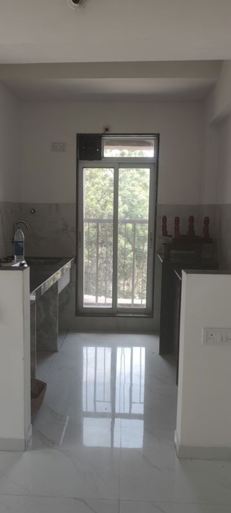 Room, metropolis-bayside 1 Bedroom 550 Sq.Ft. Apartment In Kasarvadavali Thane 10392459