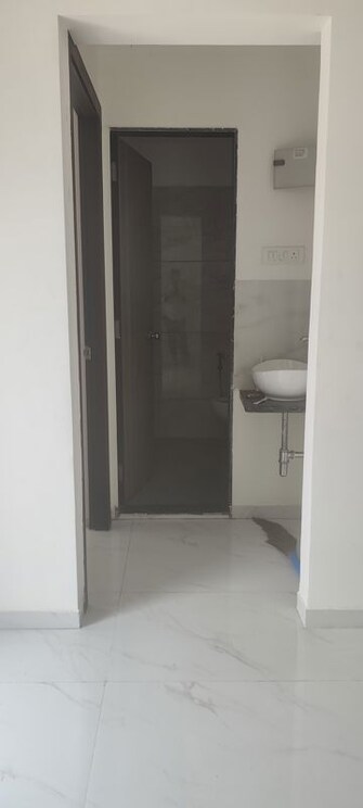 https://img.squareyards.com/secondaryPortal/optImages/IN_639150588876343496-220526030127127.jpg Cover Image