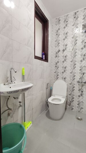 Bathroom in 2 BHK Builder Floor at Saket – for Rent