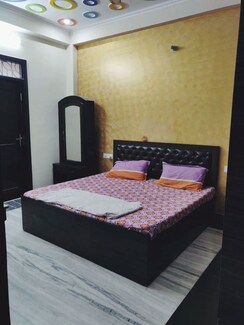 1 BHK + Pooja Room,Study Room Builder Floor For Rent in Pitampura