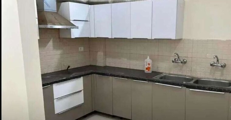 Kitchen, malwa-escon-arena 2 Bedroom 1300 Sq.Ft. Apartment In Lohgarh Zirakpur 10392661