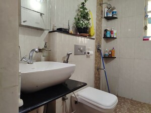 Bathroom in 2 BHK Apartment at Mahendra Aarna, Electronic City Phase ii – for Sale