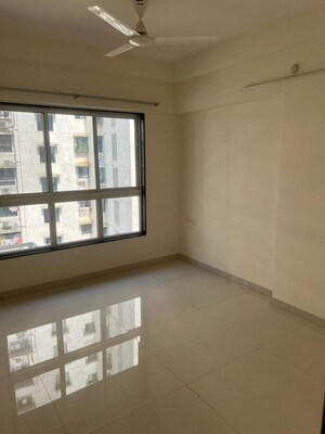 Room in 2 BHK Apartment at Godrej Central, Chembur – for Rent