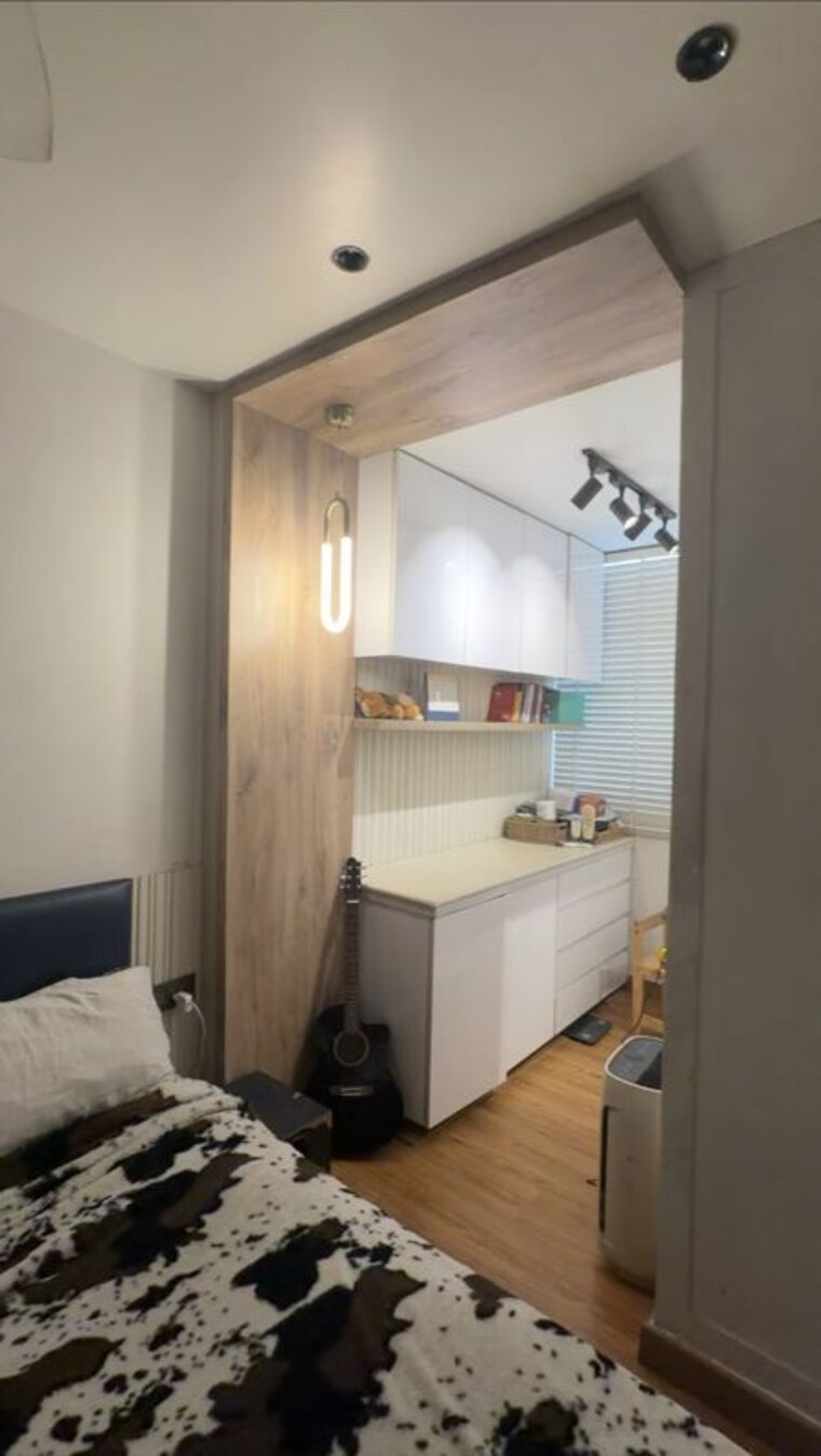 Bedroom, new rajinder nagar 3 Bedroom 200 Sq.Yd. Builder Floor In New Rajinder Nagar Delhi 10392667