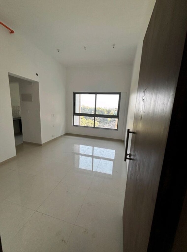 Room, kalpataru-immensa-b 2 Bedroom 644 Sq.Ft. Apartment In Kolshet Road Thane 10392710