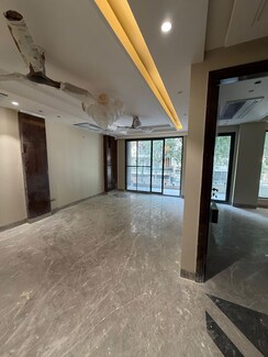 3 BHK + Servant Room,Extra Room,Store Room Builder Floor For Sale in New Rajinder Nagar