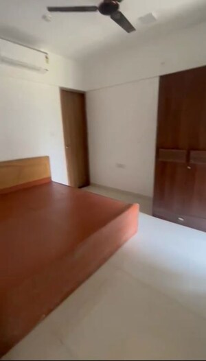 Room in 2 BHK Apartment at Majestique Signature Towers, Balewadi – for Rent