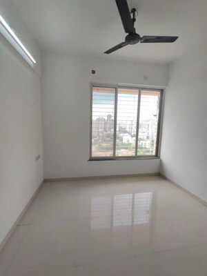 Room in 2 BHK Apartment at Puranik City, Kasarvadavali – for Sale