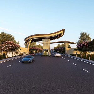  Plot – Exterior View View at Super Corridor - for Sale