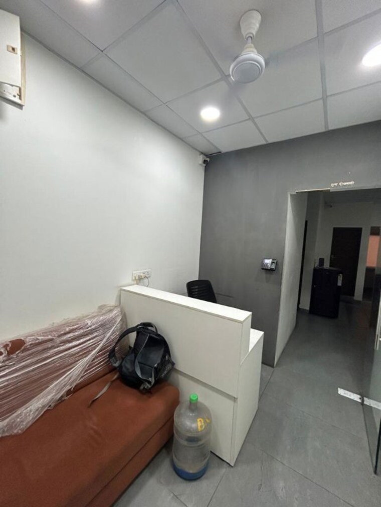 Team Area, gota Commercial Office Space 1900 Sq.Ft. In Gota Ahmedabad 10392867