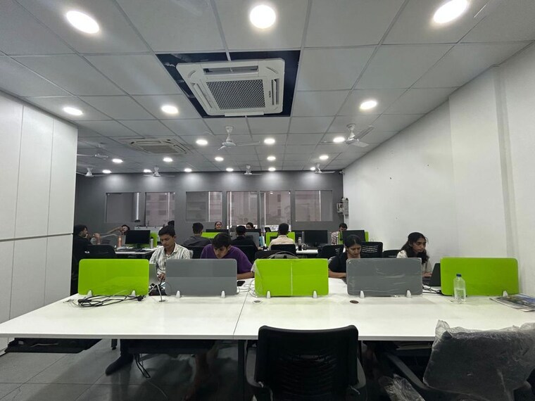 Team Area, gota Commercial Office Space 1900 Sq.Ft. In Gota Ahmedabad 10392867